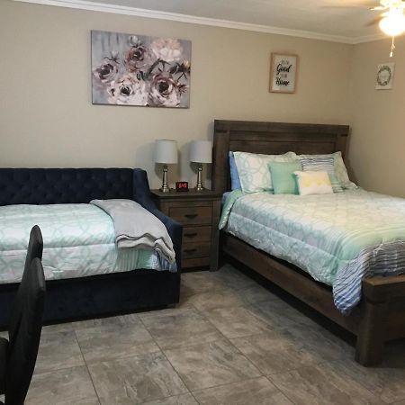 Just Like Being At Home- Newly Renovated Unit North Troy Ngoại thất bức ảnh